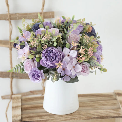 Chic Luxe Blooms